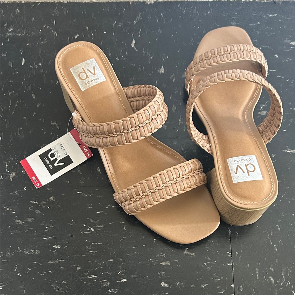 DV by Dolce Vita Women's Braided Tan Sandals